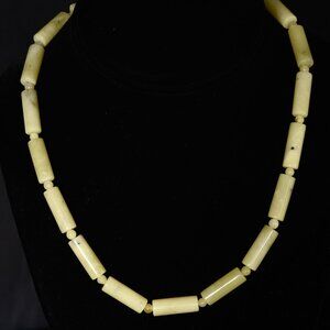 Pale Green Gemstone Necklace With Cylindrical Beads